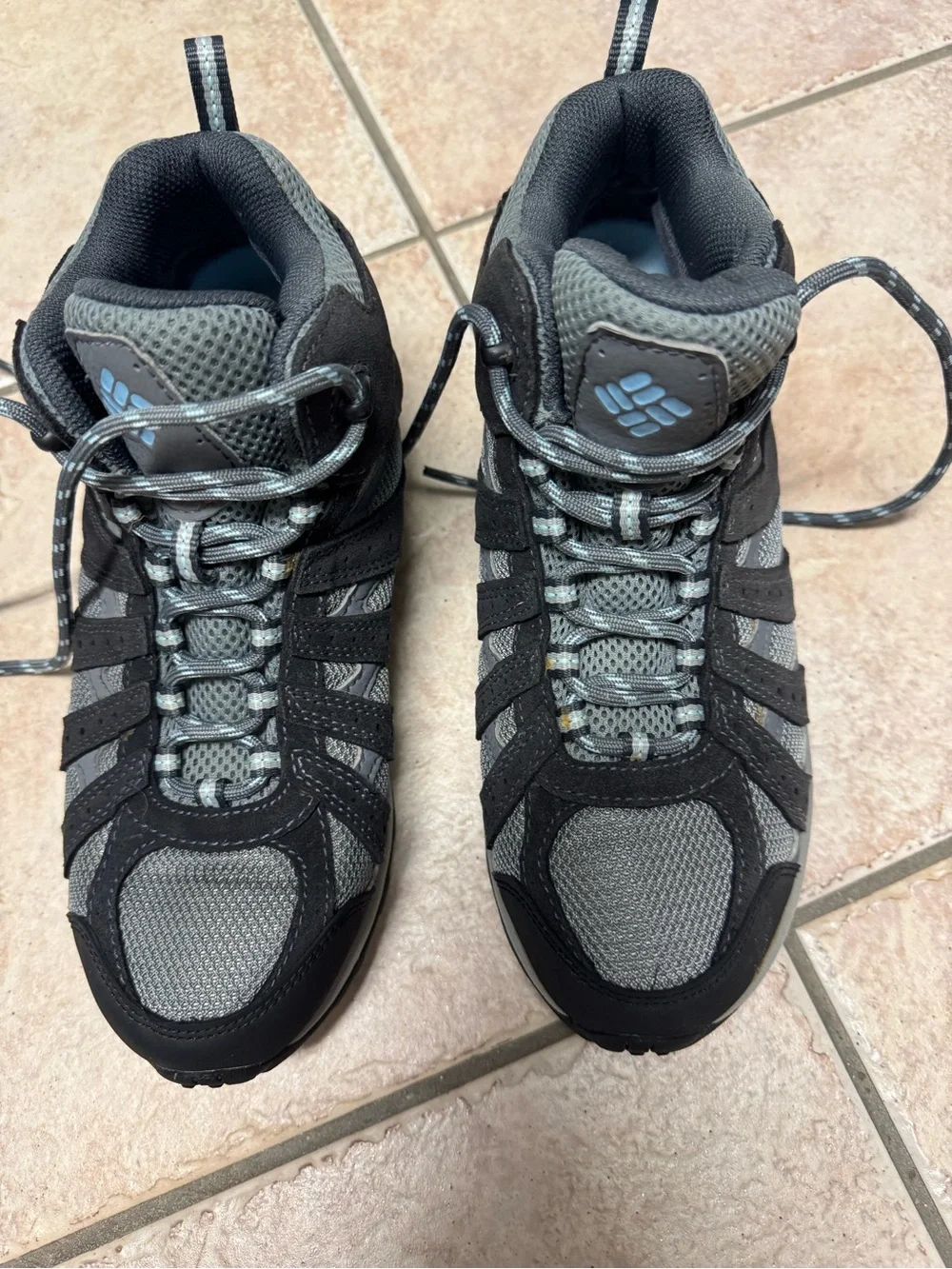 Columbia Women’s Gray and Black Trail Athletic Hiking Shoes